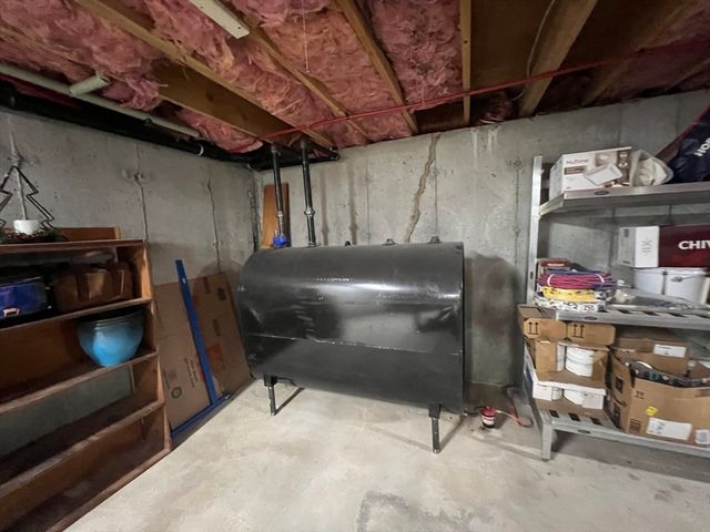 10 Garrison Heights Drive, Oxford, MA 01540