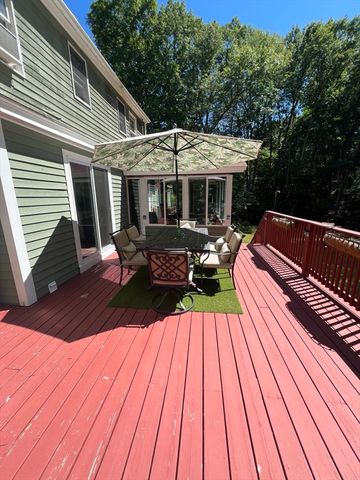 10 Garrison Heights Drive, Oxford, MA 01540