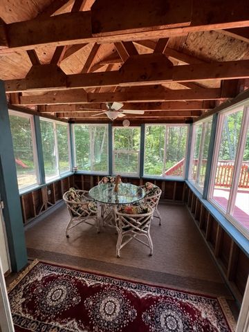 10 Garrison Heights Drive, Oxford, MA 01540