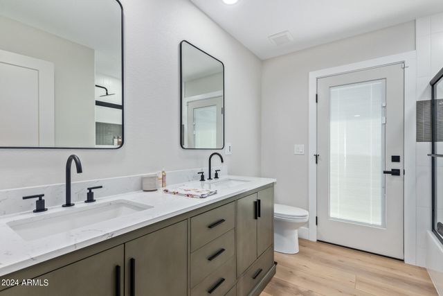 15832 N 62ND Place, Scottsdale, AZ 85254