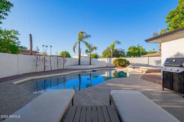 15832 N 62ND Place, Scottsdale, AZ 85254