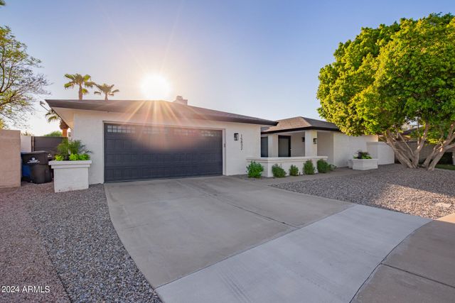 15832 N 62ND Place, Scottsdale, AZ 85254
