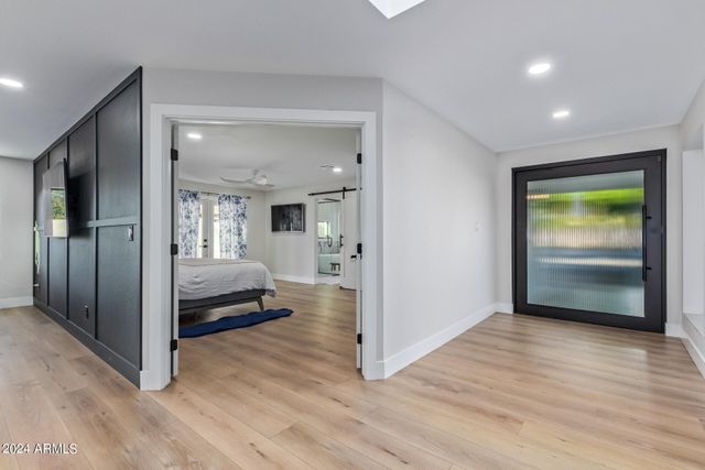 15832 N 62ND Place, Scottsdale, AZ 85254