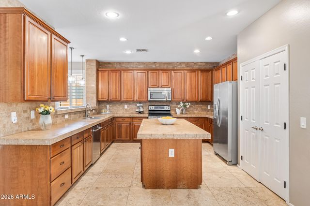 21778 E CHERRYWOOD Drive, Queen Creek, AZ 85142