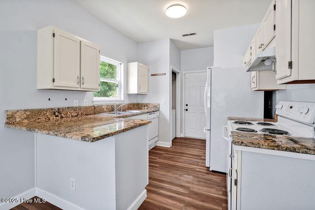3232 Belmont Circle, Wilmington, NC 28405