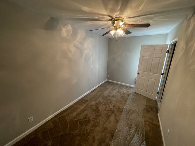 5007 Drakes Branch Rd, Nashville, TN 37218