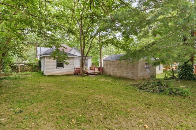 2116 N Campbell Avenue, Springfield, MO 65803