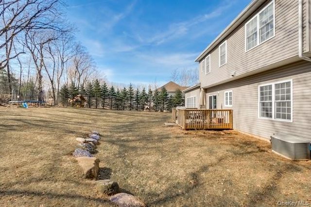 5 Fant Farm Lane, Montebello, NY 10901