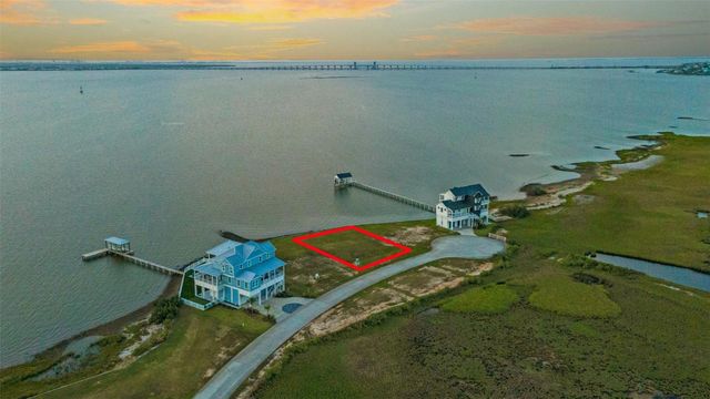 1410 Bay Pointe Drive, Galveston, TX 77554