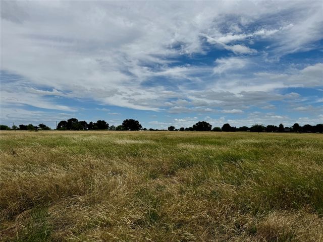 T B D HAYES Road, Mineral Wells, TX 76067