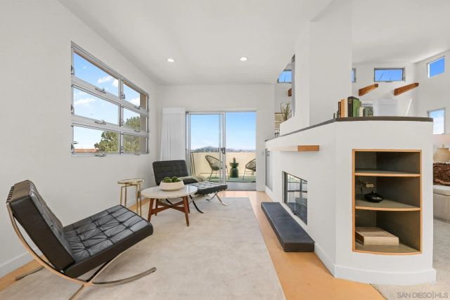 3333 Hill St, San Diego, CA 92106