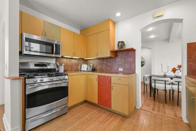 3333 Hill St, San Diego, CA 92106