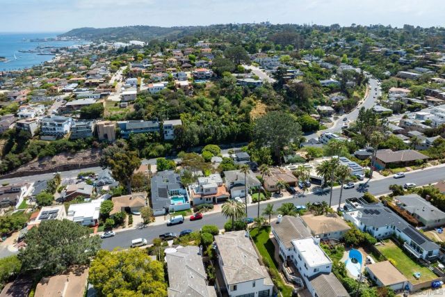 3333 Hill St, San Diego, CA 92106
