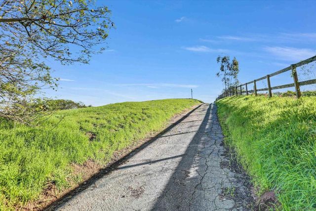 32039 Via Vera, Bonsall, CA 92003