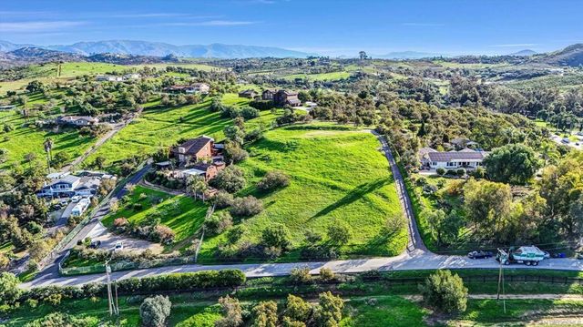 32039 Via Vera, Bonsall, CA 92003