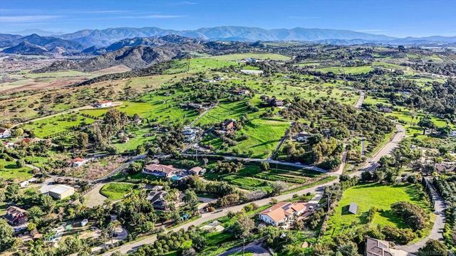 32039 Via Vera, Bonsall, CA 92003