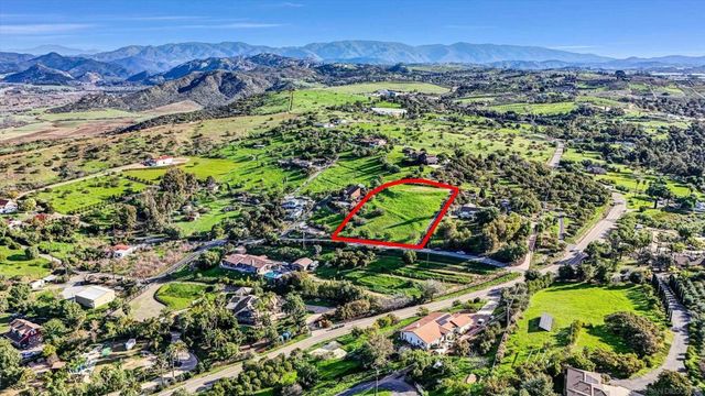 32039 Via Vera, Bonsall, CA 92003