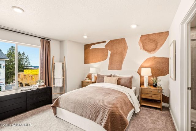 1123 W Pinewood Loop, Coeur D'alene, ID 83814