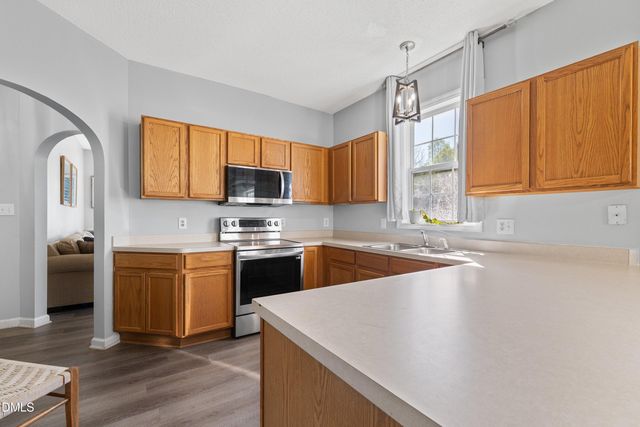 2528 Laurel Falls Lane, Raleigh, NC 27603