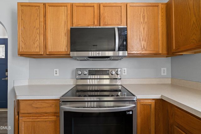 2528 Laurel Falls Lane, Raleigh, NC 27603