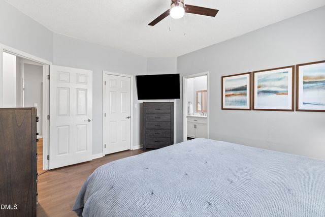 2528 Laurel Falls Lane, Raleigh, NC 27603