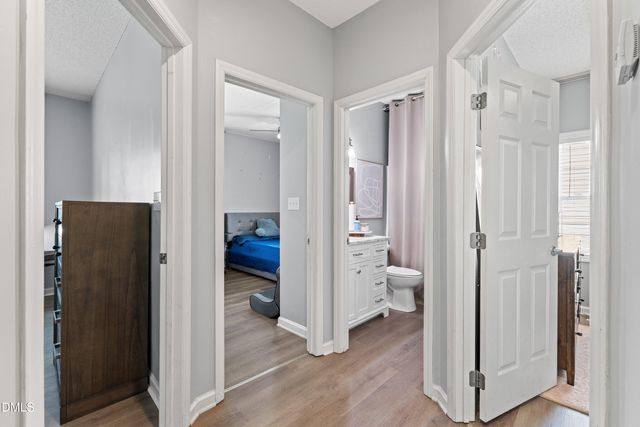 2528 Laurel Falls Lane, Raleigh, NC 27603