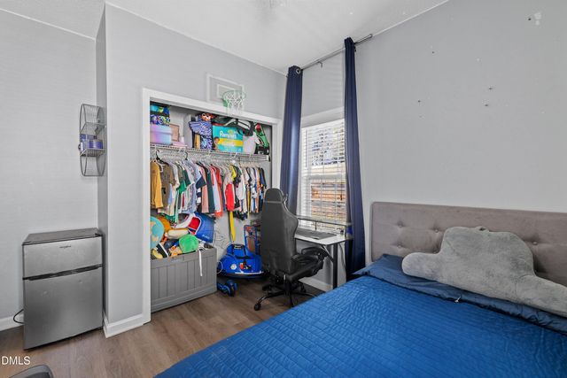 2528 Laurel Falls Lane, Raleigh, NC 27603