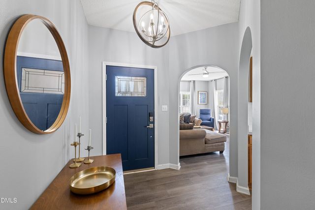 2528 Laurel Falls Lane, Raleigh, NC 27603