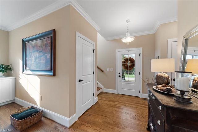 7608 Monty Drive, Kernersville, NC 27284