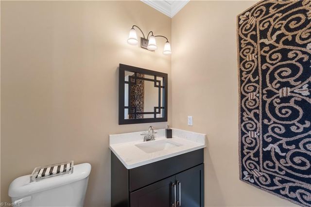 7608 Monty Drive, Kernersville, NC 27284