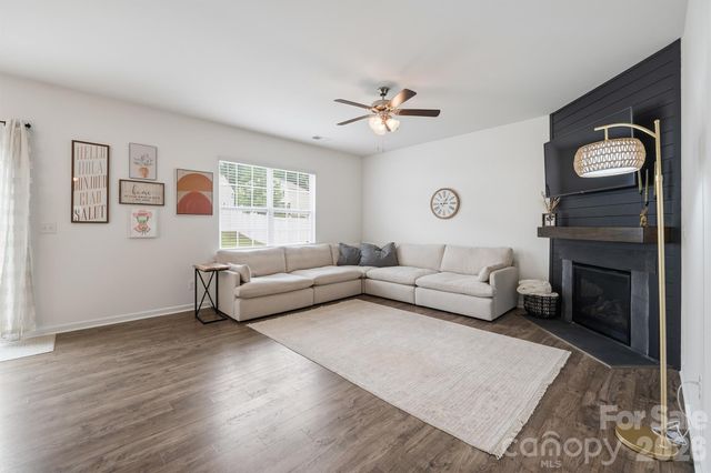 7004 Branch Fork Road, Charlotte, NC 28215