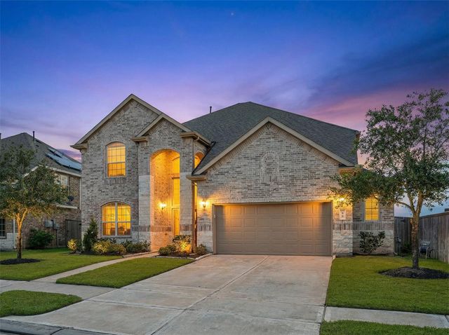 84 Carmel Drive, Manvel, TX 77578