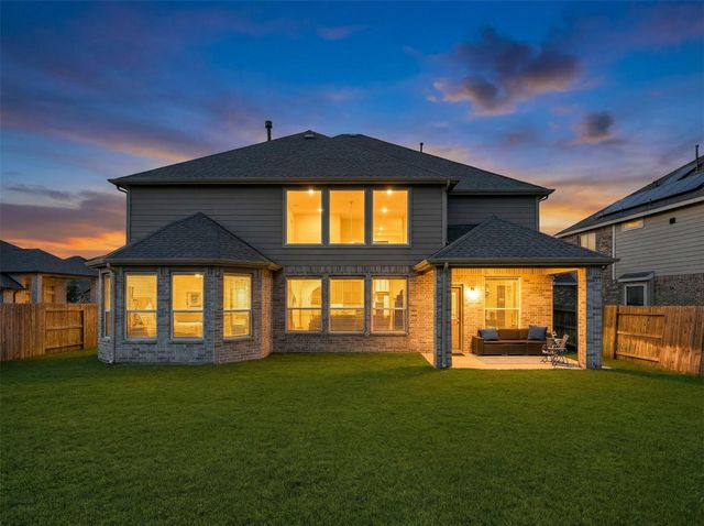 84 Carmel Drive, Manvel, TX 77578