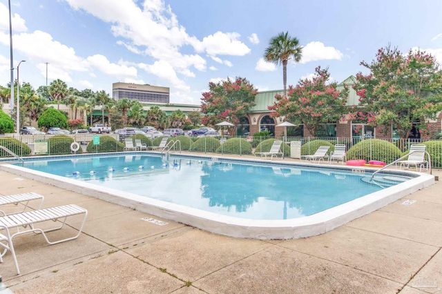 224 E Garden St 351, Pensacola, FL 32502