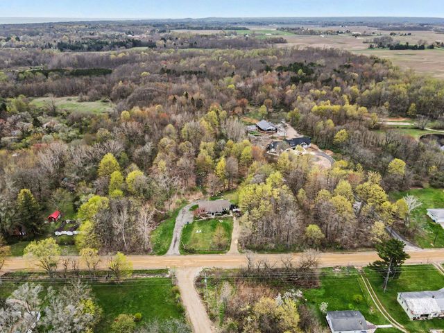 6675 Multi 122nd Avenue, Fennville, MI 49408