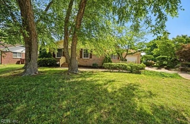 2917 Stratford DR, Chesapeake, VA 23321