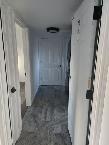 1106 Seafoam Road, Houston, TX 77062