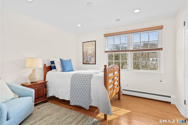 2 Red Rose Circle, Darien, CT 06820