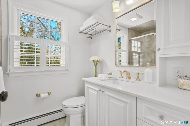 2 Red Rose Circle, Darien, CT 06820