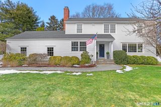 2 Red Rose Circle, Darien, CT 06820