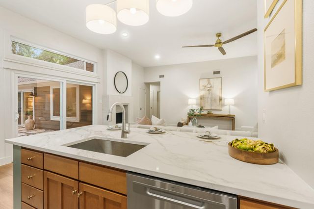 235 S Pathfinders Circle, The Woodlands, TX 77381