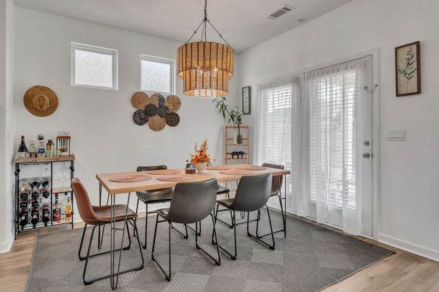 2118 Quinn Dr, White House, TN 37188