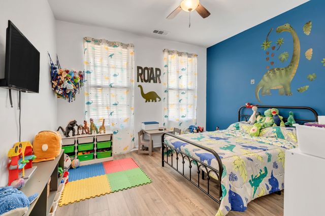 2118 Quinn Dr, White House, TN 37188