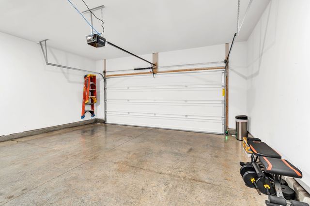 2118 Quinn Dr, White House, TN 37188