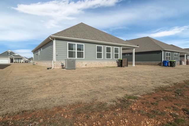 2118 Quinn Dr, White House, TN 37188