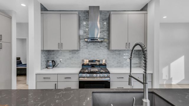 66174 Avenida Suenos, Desert Hot Springs, CA 92240