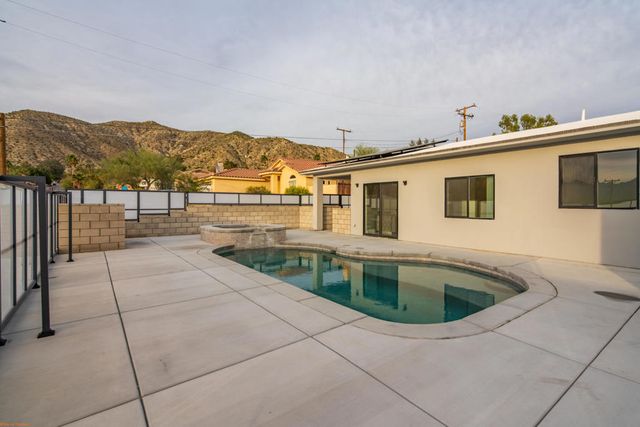 66174 Avenida Suenos, Desert Hot Springs, CA 92240