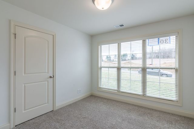 254 Hutch Ct, Gallatin, TN 37066