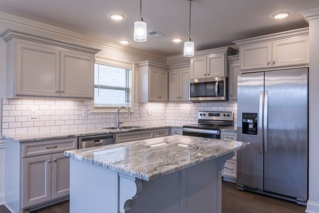 254 Hutch Ct, Gallatin, TN 37066