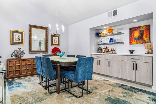 7641 Calle Mazamitla, Palm Springs, CA 92264
